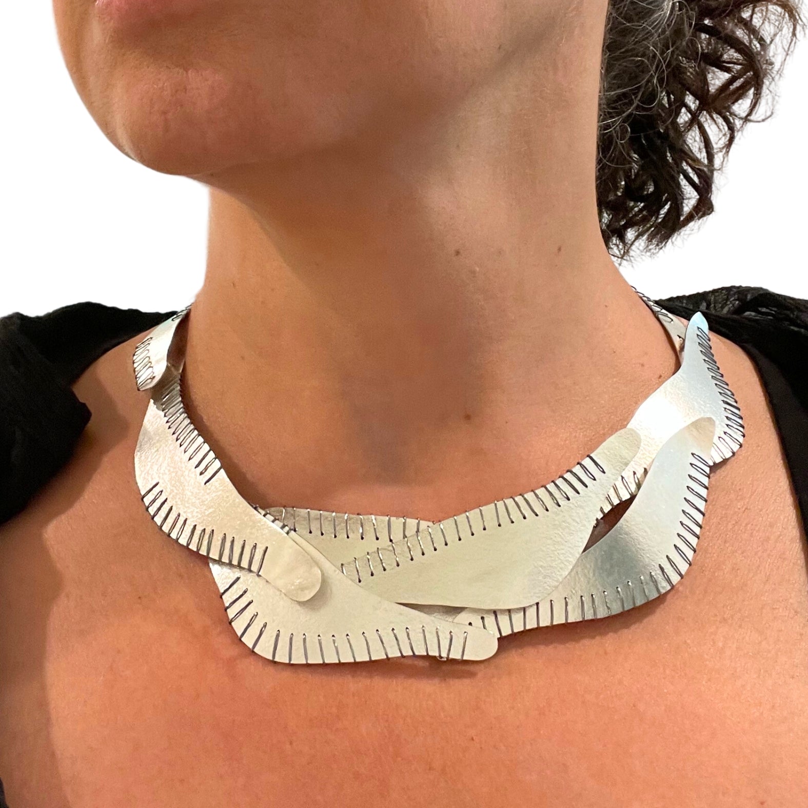 Suzanne Schwartz Fluidity Edge Necklace