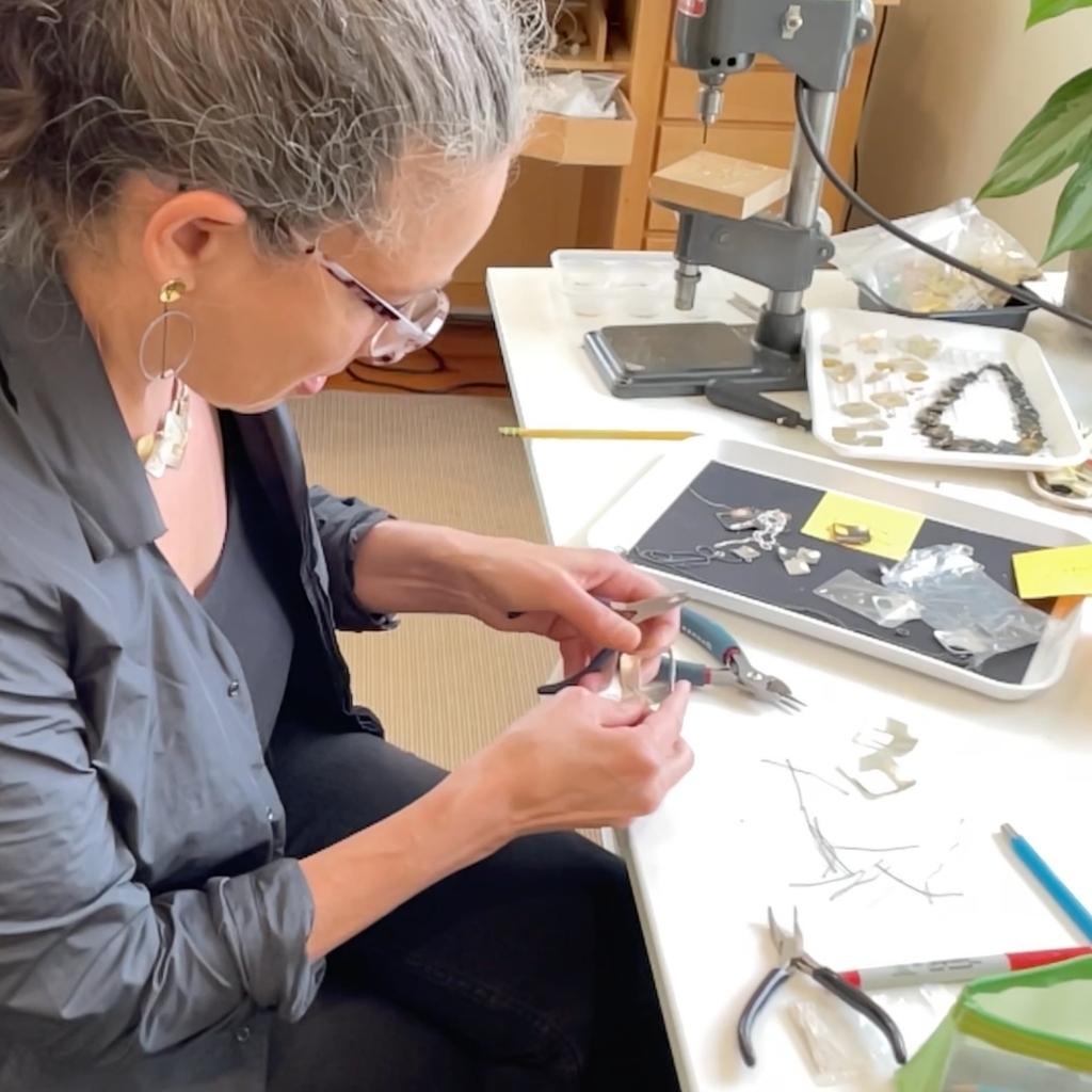 Suzanne Schwartz designing jewelry