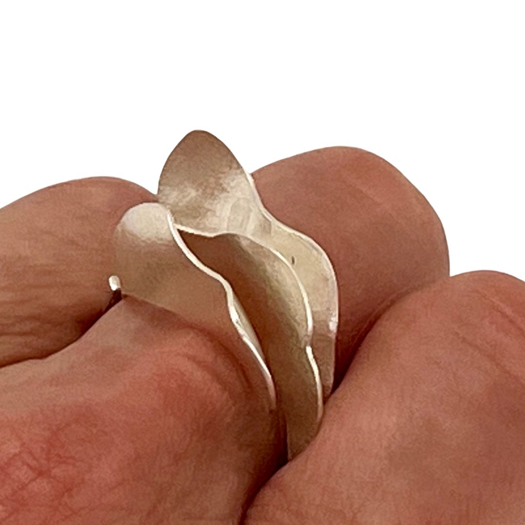 Ripple Ring
