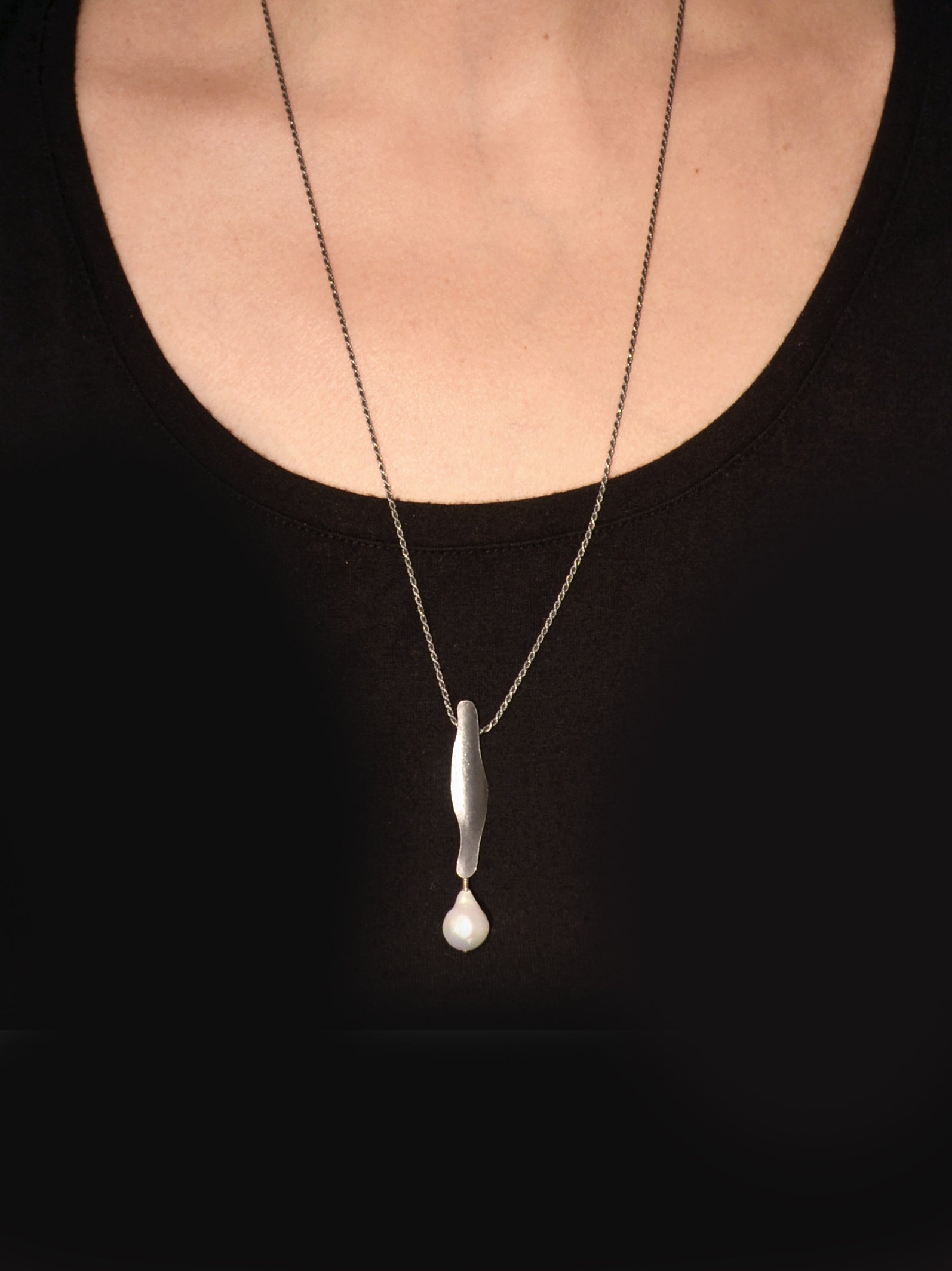 Suzanne Schwartz Drop Pearl Necklace with White Pearl