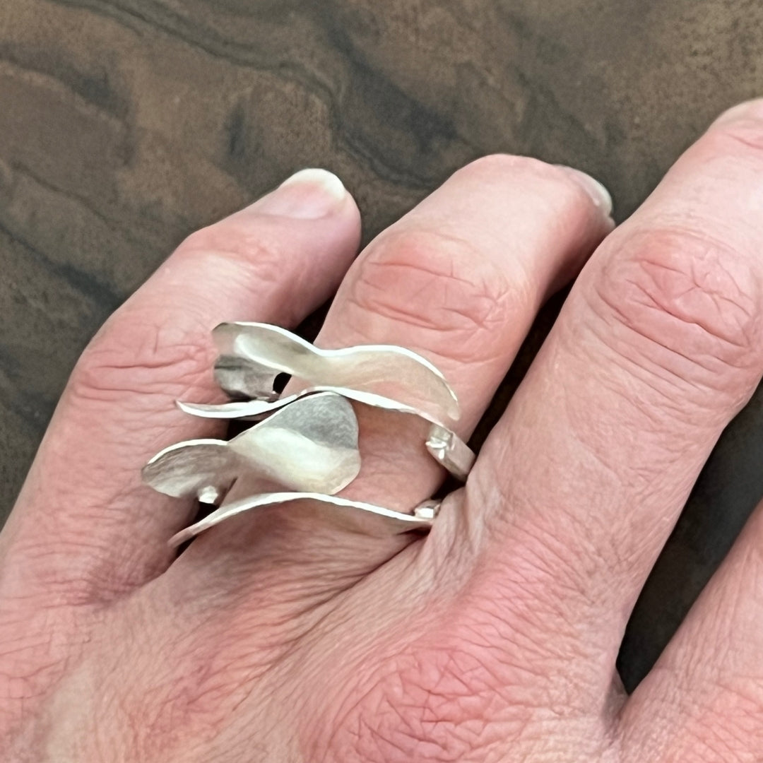 Ripple Ring