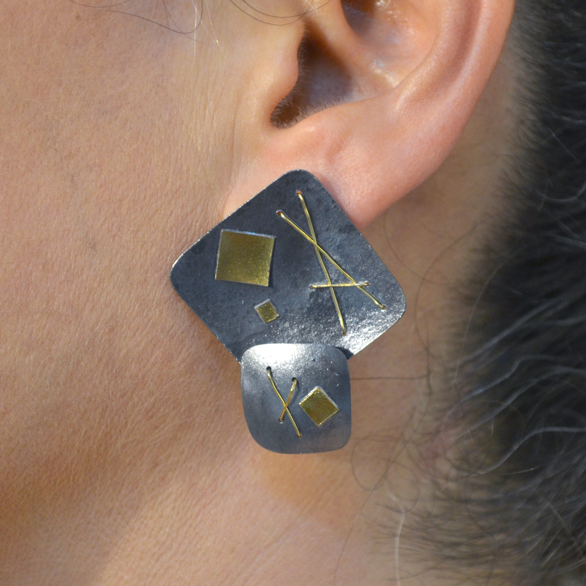 Suzanne Schwartz Interwoven Two Square Earrings